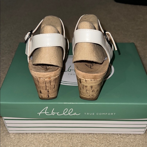 Abella White Wedge Sandals with Ankle Strap - Picture 4 of 6